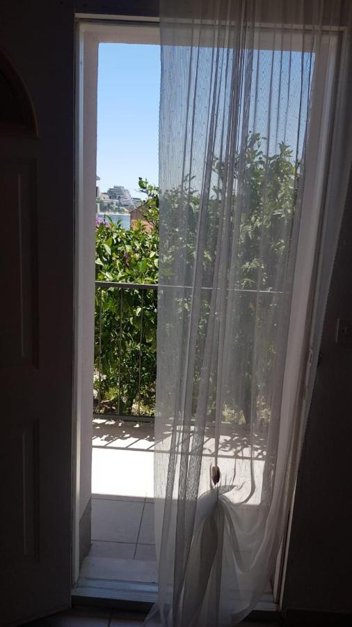 פודגורה Apartments Pero מראה חיצוני תמונה