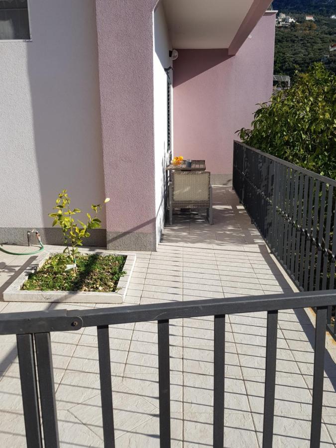 פודגורה Apartments Pero חדר תמונה