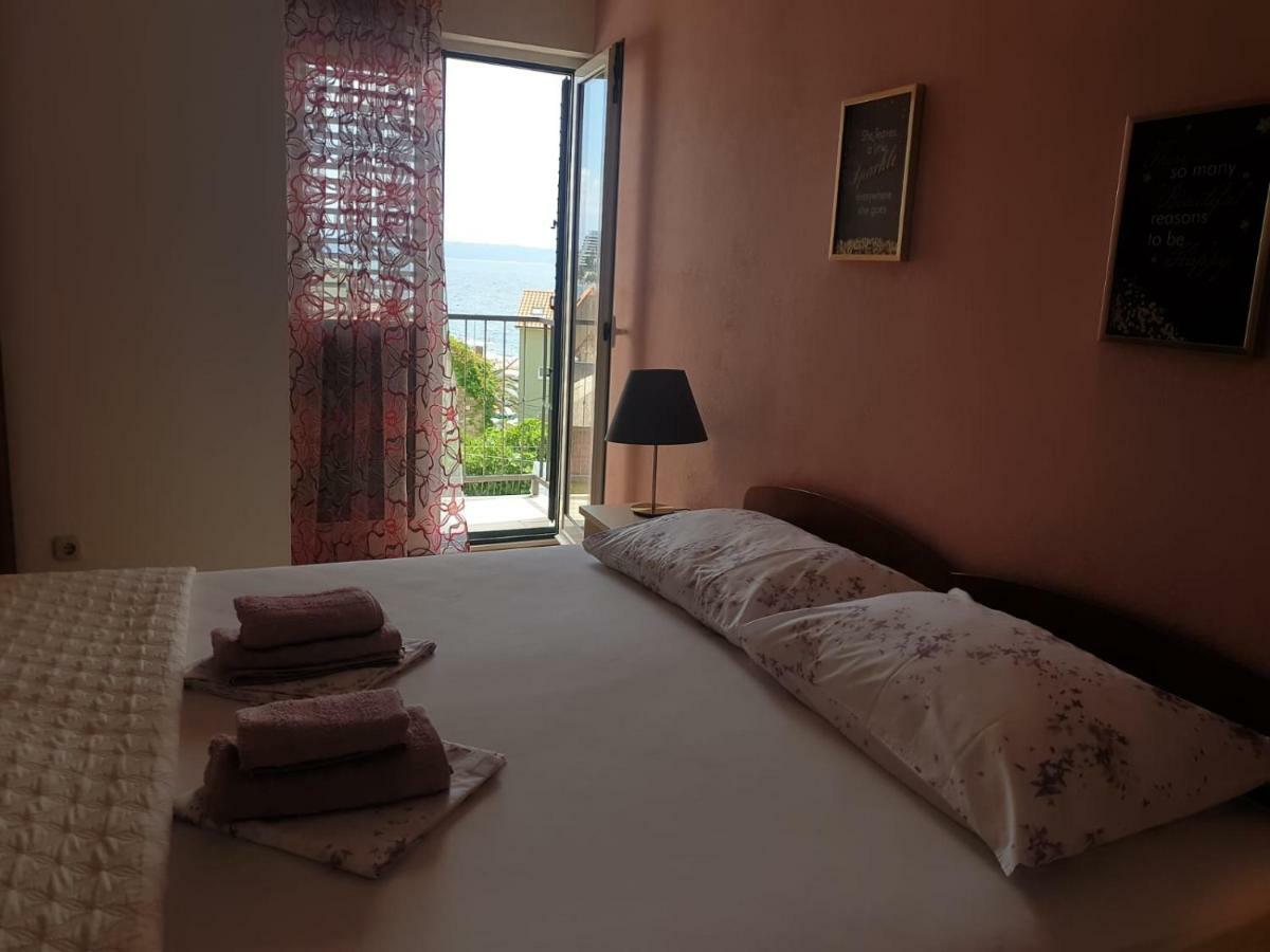 פודגורה Apartments Pero מראה חיצוני תמונה